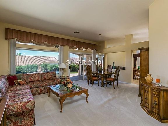 2nd image of 2804 Hanging Rock Dr