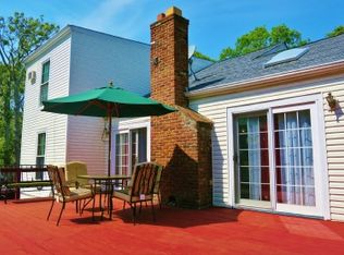 2 Renees Way, East Hampton, NY 11937