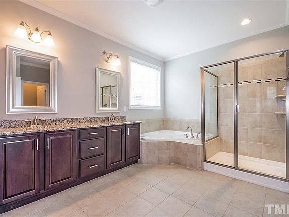 4th image of 56 Peach Blossom Ct