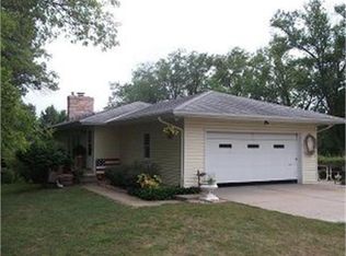 21439 Hawley Rd, Glenwood, IA 51534