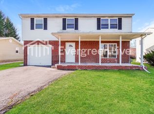 1433 Venice Dr, Columbus, OH 43207