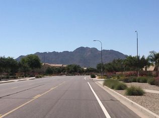 6647 S Garnet Way, Chandler, AZ 85249