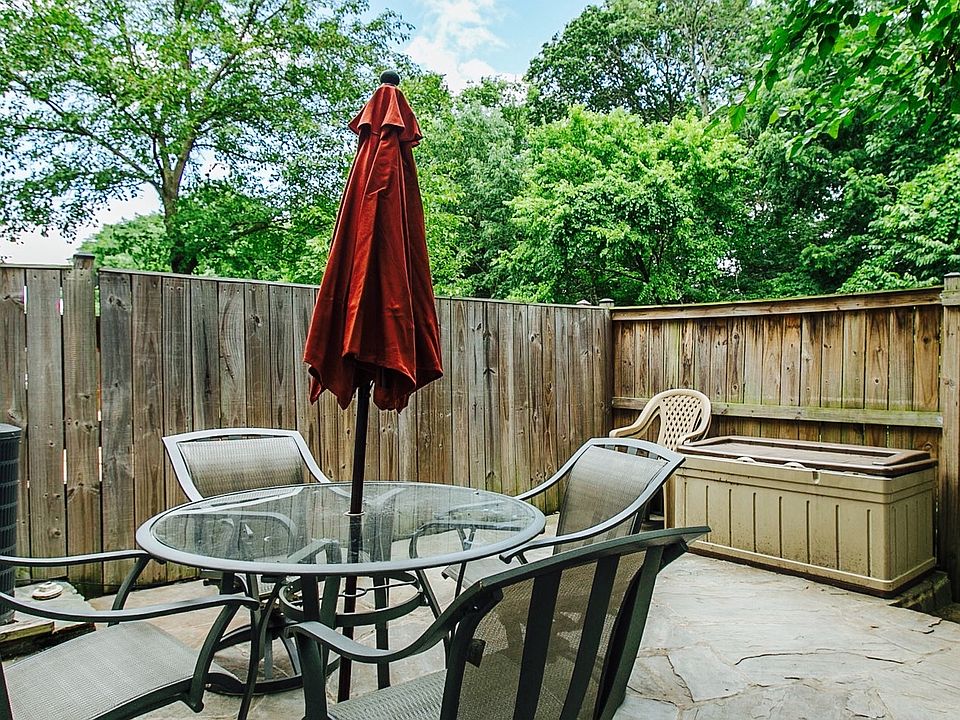 1st image of 7623 Jordon Hollow Ct