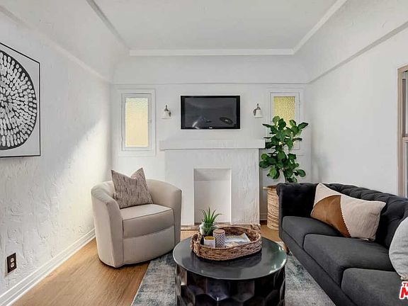 5th image of 4358 Huntley Ave