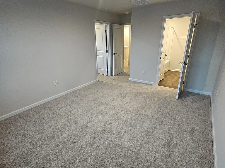 2032 Lewis Creek Cir NE — Photo 22