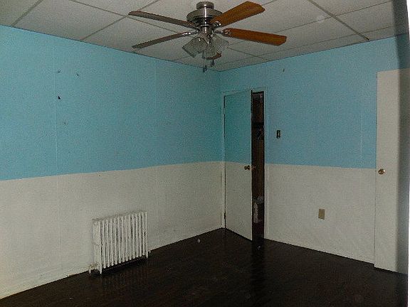 2nd image of 110 S Lehigh Ave
