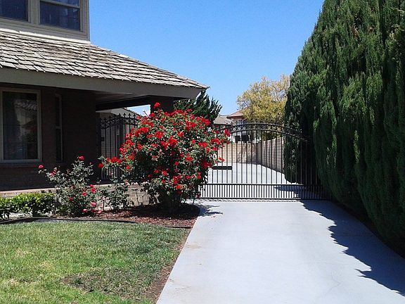 View of Driveway & Gate