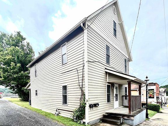 3521 University Ave, Morgantown, WV 26505 | MLS #10150516 | Zillow