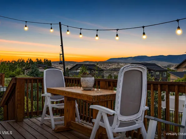 1255 Hawks Nest Ln, Gypsum, CO 81637