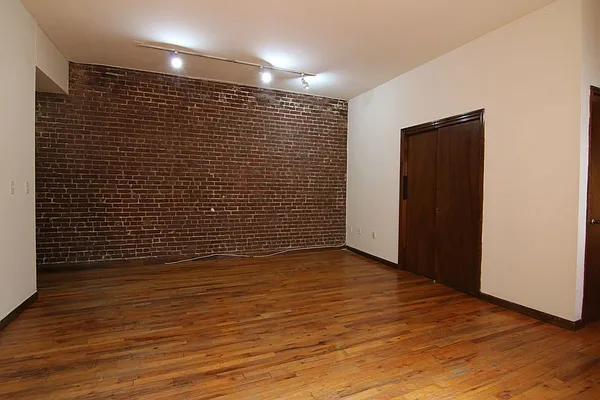 Rented by Guidance Realty Corp. | media 26