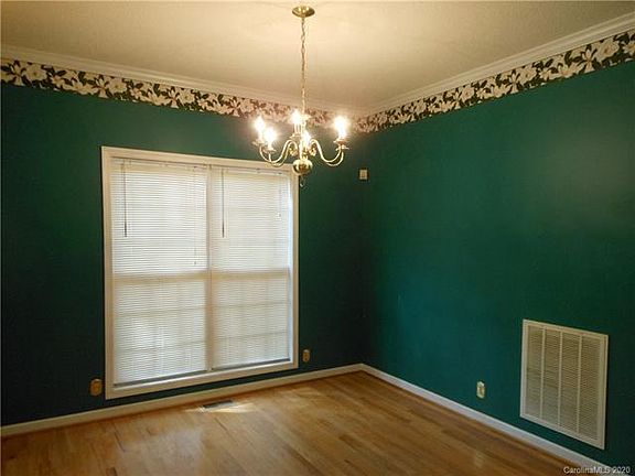 5th image of 1552 Mack Dr