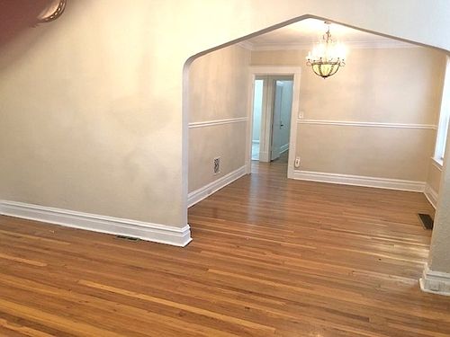 5th image of 5065 Lindenwood Ave