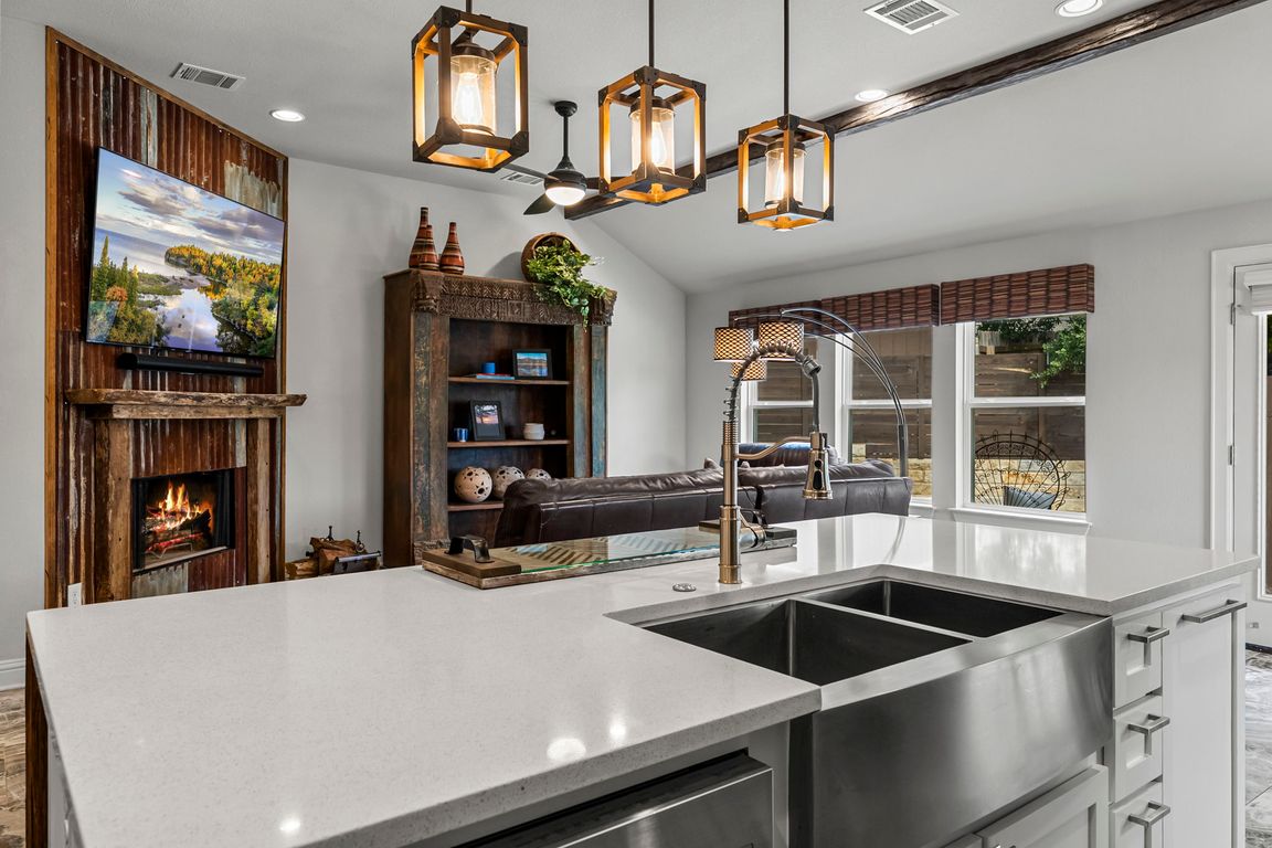 next background image