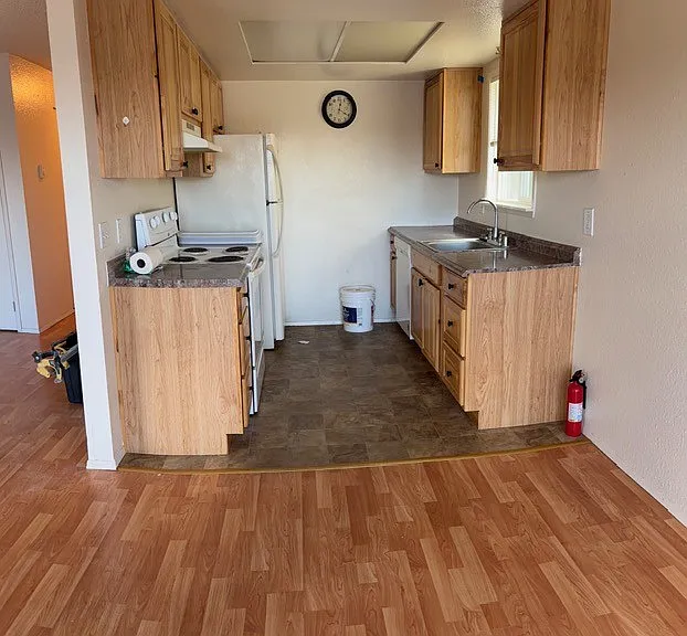 26215 Central Ave NE #202 — Photo 5