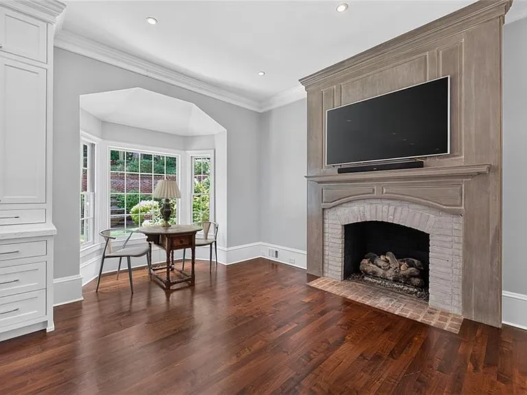 140 Valley Rd NW — Photo 29