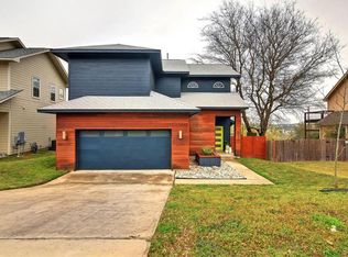 8422 Red Willow Dr, Austin, TX 78736