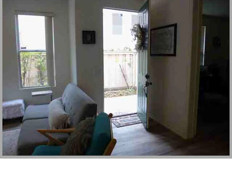 4716 Caminito Girasol — Photo 3