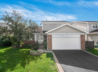 1017 E Olde Virginia Rd, Palatine, IL 60074