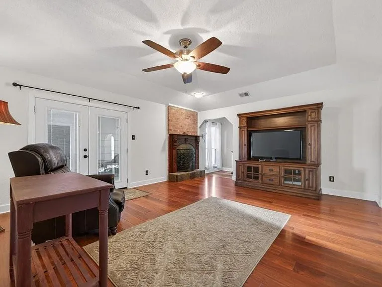 6610 Sprigg St — Photo 13