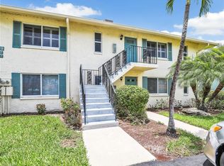 119 Harrison Rd #16, Naples, FL 34112