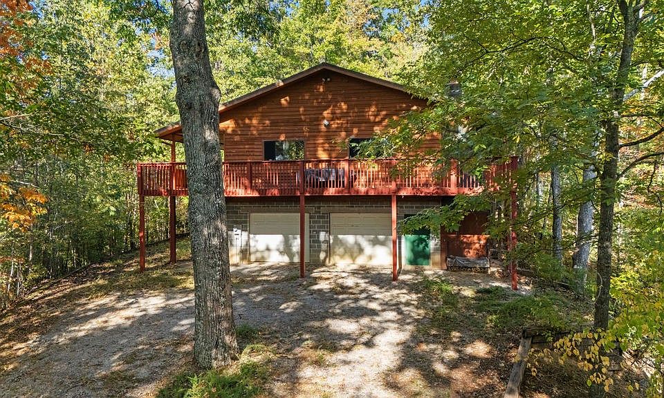 1st image of 4021 Camp Hollow Rd