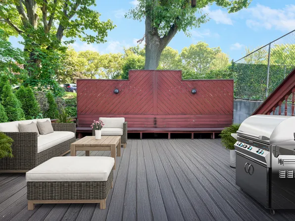 233 Battery Avenue image 13 of 15