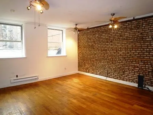 Rented by Friedman Roth Realty | media 44