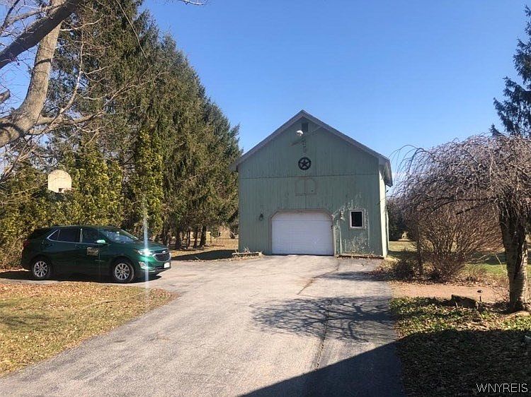 9351 Creek Rd, Batavia, NY 14020 Zillow
