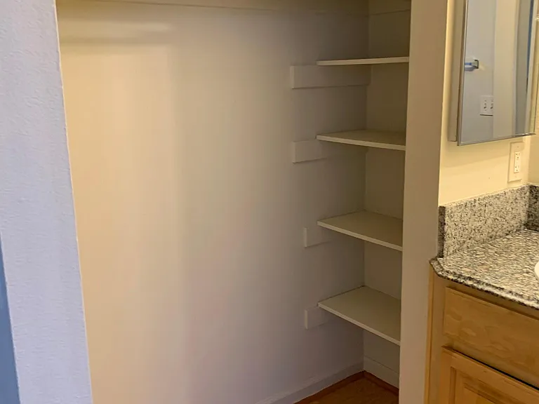 closet 2