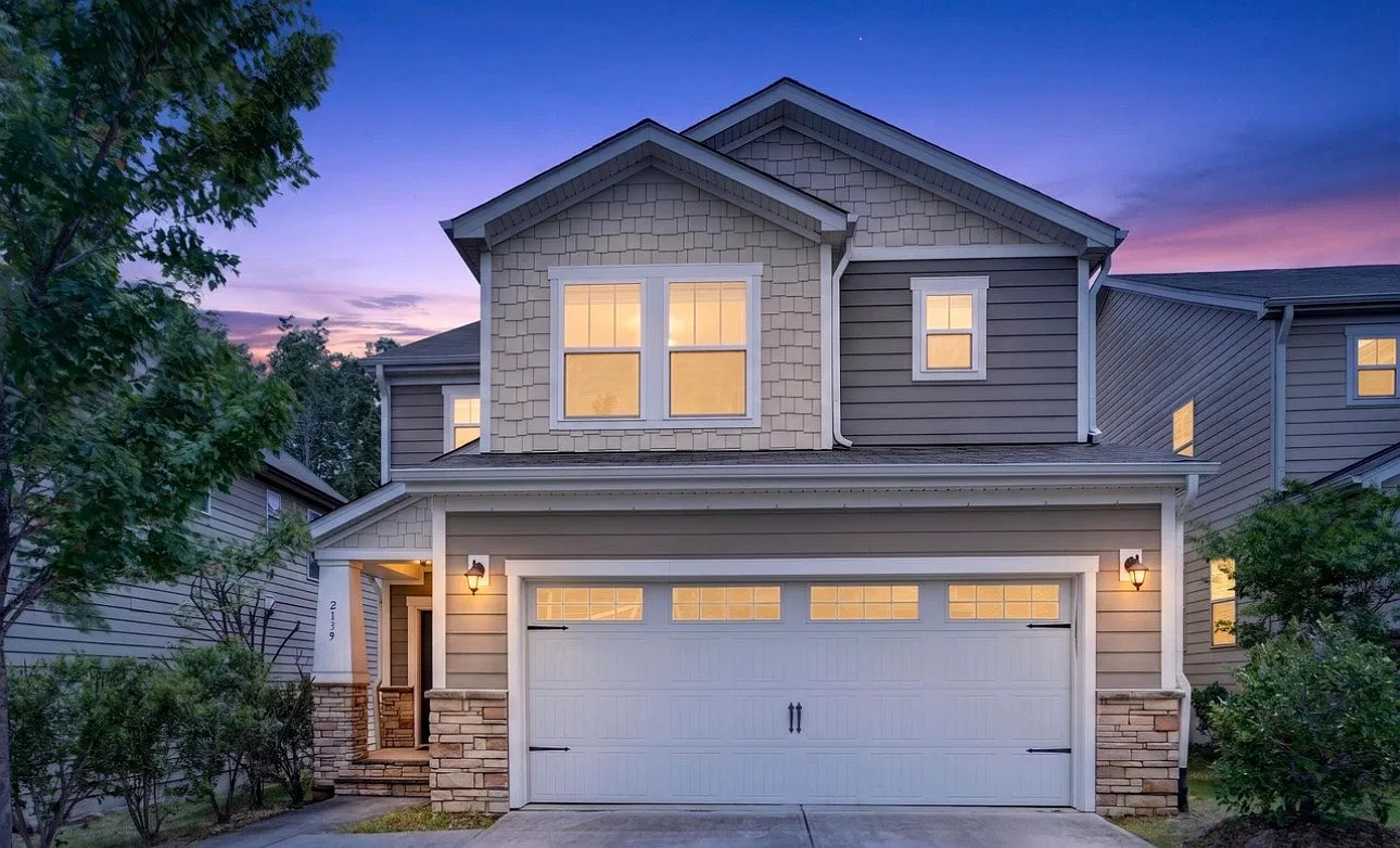 2139 Gregor Overlook Ln — Photo 2