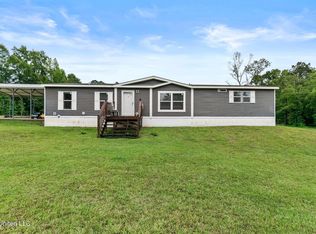 102 Warner Rd, Poplarville, MS 39470