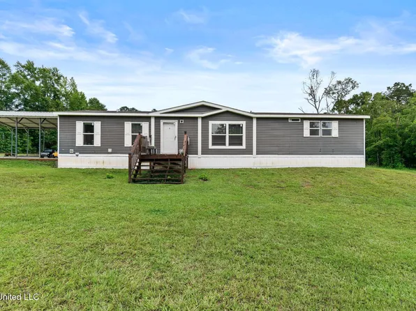 102 Warner Rd, Poplarville, MS 39470