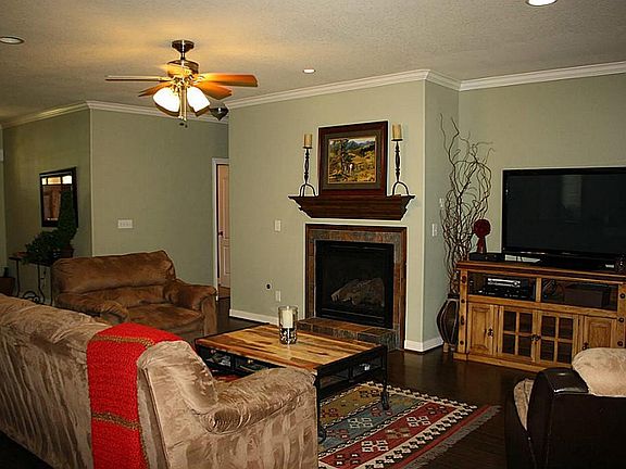 NICE FIREPLACE FOR THE COLD DAYS