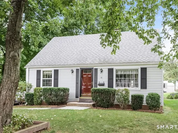 18 Whiteside St, Newington, CT 06111