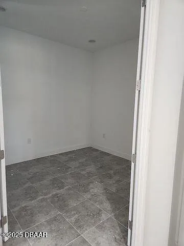 2 bed, 2.5 bath, 1748 sqft, $3,300 — Photo 4