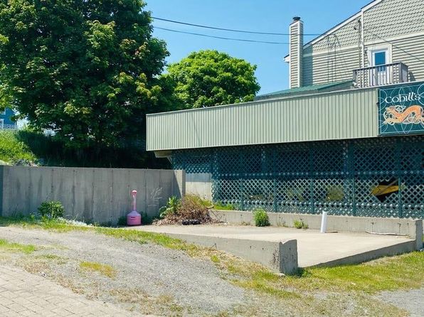 M15 L70 Water Street, Lubec, ME 04652