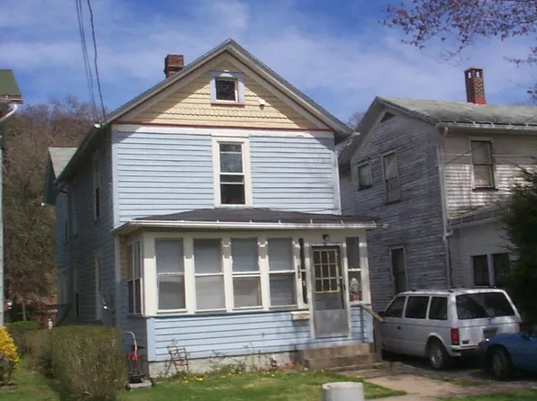 342 Pacific St, Franklin, PA 16323