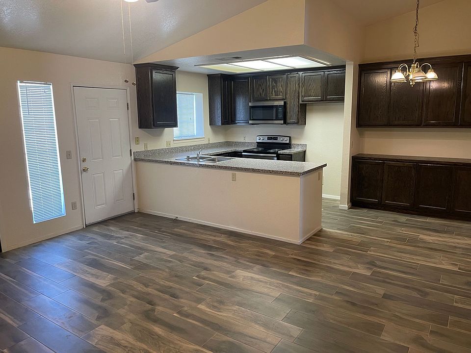 1st image of 7621 Quailwood Dr APT C