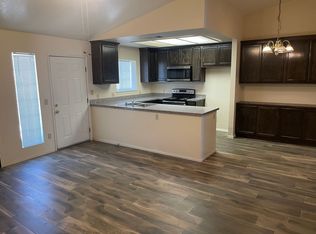 7621 Quailwood Dr APT C, Bakersfield, CA 93309