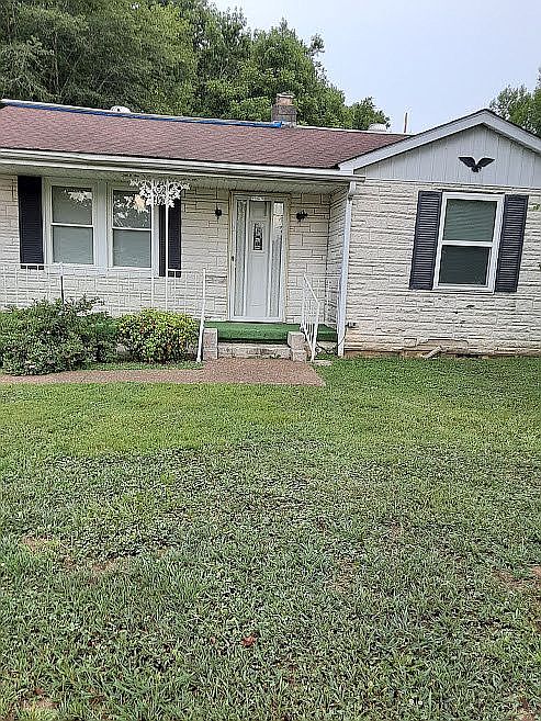 1st image of 618 Masonic Dr