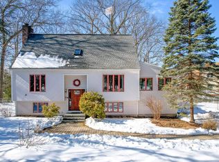 3 Kevin Rd, Nashua, NH 03062