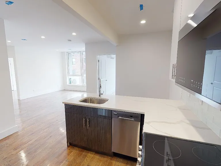 138-28 Queens Blvd #4L — Photo 10