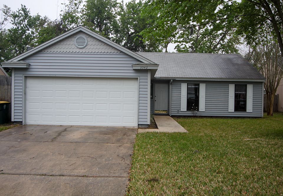 1st image of 3942 English Colony Dr S