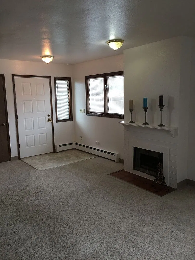 South Anchorage Beautiful 3bed townhouse with washer & dryer — Photo 3