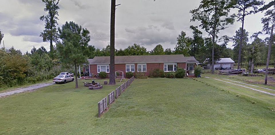 2nd image of 515 Truitt Rd