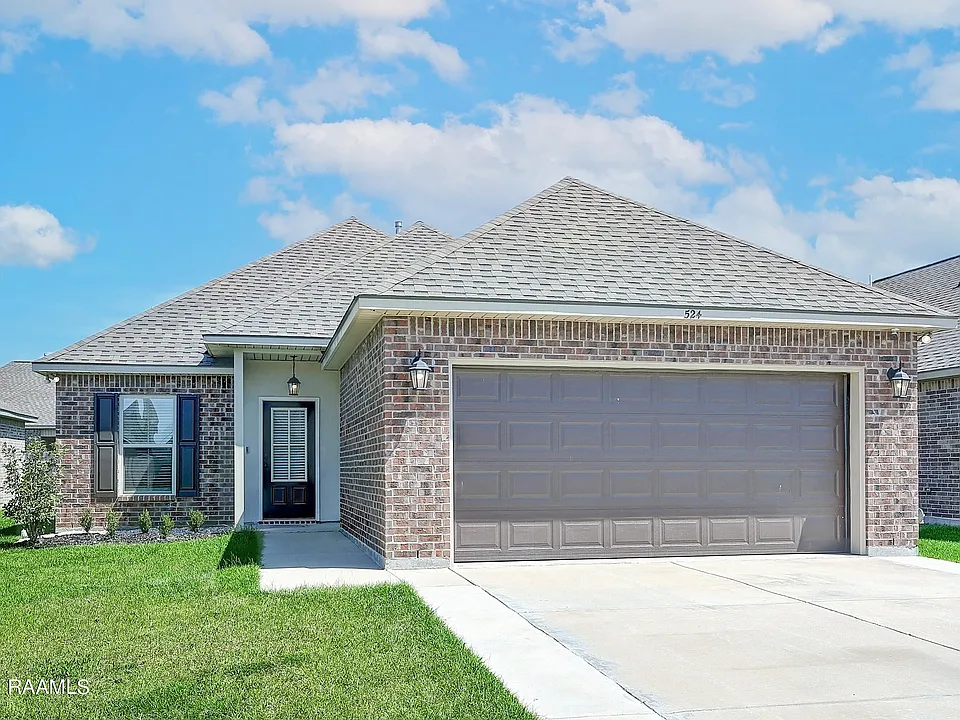 524 Elwick Dr