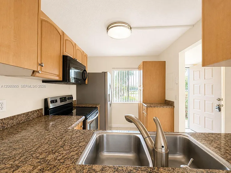 6585 Somerset Dr #103 — Photo 6