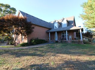 248 W Hester Rd, Cottontown, TN 37048