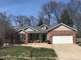 231 Belden Dr, Edwardsville, IL