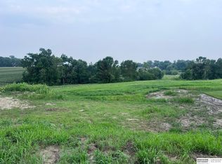 6231 N 207th St, Elkhorn, NE 68022